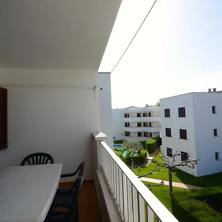 Apartment Cala Montgo - *